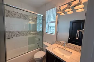 17850 N 68th St, Phoenix, AZ 85054 - Photo 17