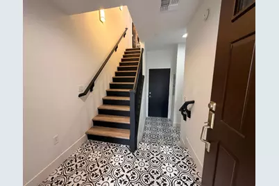 17850 N 68th Street #Unit 1112, Phoenix, AZ 85054 - Photo 5