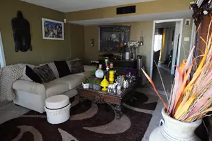 6411 W Verde Ln, Phoenix, AZ 85033 - Photo 7