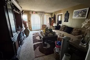 6411 W Verde Ln, Phoenix, AZ 85033 - Photo 43