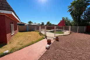 6411 W Verde Ln, Phoenix, AZ 85033 - Photo 29