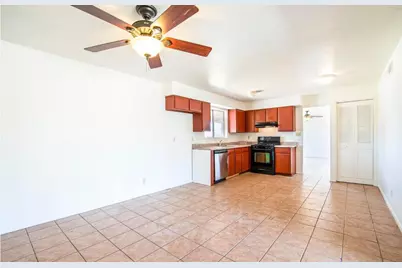 1535 W Capri Avenue, Mesa, AZ 85202 - Photo 11