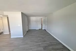 753 W 6th Dr, Mesa, AZ 85210 - Photo 3