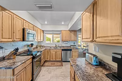 13530 W Spanish Garden Drive, Sun City West, AZ 85375 - Photo 11