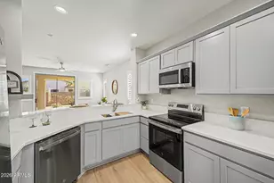 17015 W Bridlington Ln, Surprise, AZ 85374 - Photo 9