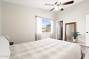 2207 W Monroe St, Chandler, AZ 85224 - Photo 29
