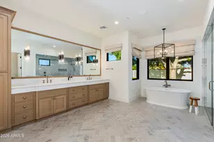 5502 E Mariposa St, Phoenix, AZ 85018 - Photo 17