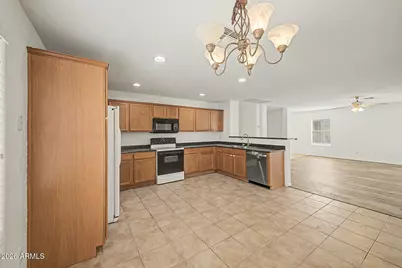42322 W Oakland Drive, Maricopa, AZ 85138 - Photo 15