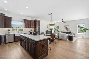 215 S Parkcrest St, Gilbert, AZ 85296 - Photo 11