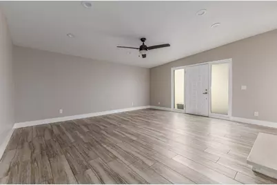 15041 N 6th Street, Phoenix, AZ 85022 - Photo 11