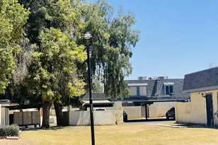 8044 N 32nd Ln, Phoenix, AZ 85051 - Photo 17