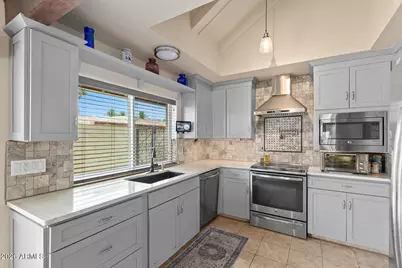 7101 E Arlington Road, Paradise Valley, AZ 85253 - Photo 9