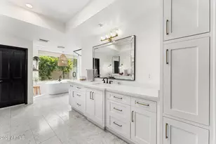 8701 N 64th Pl, Paradise Valley, AZ 85253 - Photo 37