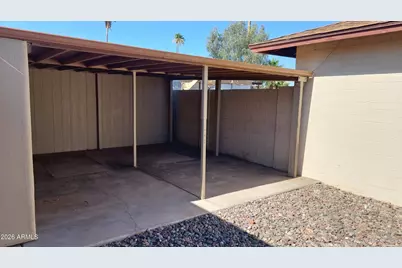 3418 W Mandalay Lane, Phoenix, AZ 85053 - Photo 19