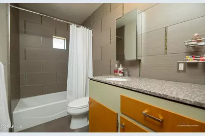 821 E Desert Park Lane, Phoenix, AZ 85020 - Photo 33