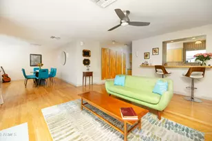821 E Desert Park Ln, Phoenix, AZ 85020 - Photo 9