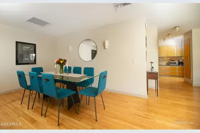 821 E Desert Park Lane, Phoenix, AZ 85020 - Photo 13