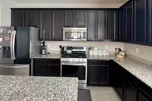 13080 N 147th Dr, Surprise, AZ 85379 - Photo 11