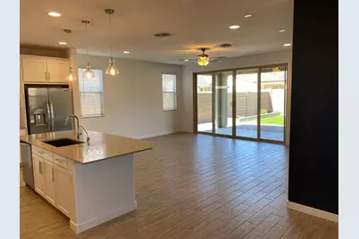 130 E Elmwood Place, Chandler, AZ 85249 - Photo 11