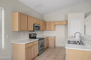 4414 E Dry Creek Rd, Phoenix, AZ 85044 - Photo 3