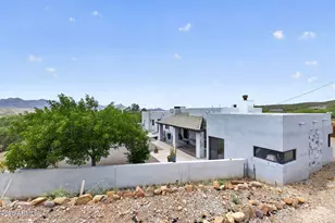 277 Circulo Silva --, Rio Rico, AZ 85648 - Photo 3