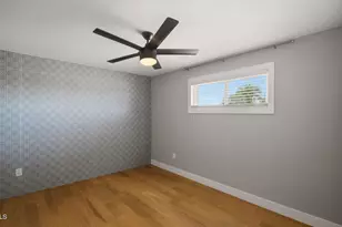 4240 E Desert Cactus St, Phoenix, AZ 85032 - Photo 35