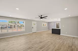 4240 E Desert Cactus St, Phoenix, AZ 85032 - Photo 21