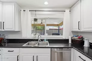 2051 E Pueblo Ave, Mesa, AZ 85204 - Photo 11