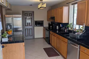 17442 N 24th Dr, Phoenix, AZ 85023 - Photo 5