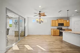 20379 N Wagner Wash Dr, Buckeye, AZ 85396 - Photo 9