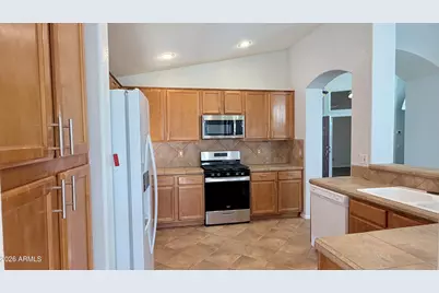 243 W Raven Drive, Chandler, AZ 85286 - Photo 15