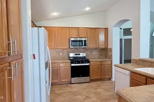 243 W Raven Dr, Chandler, AZ 85286 - Photo 15