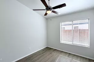 243 W Raven Dr, Chandler, AZ 85286 - Photo 23