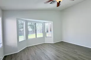 243 W Raven Dr, Chandler, AZ 85286 - Photo 21