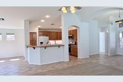 243 W Raven Drive, Chandler, AZ 85286 - Photo 9