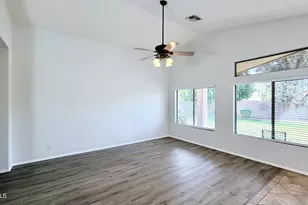 243 W Raven Dr, Chandler, AZ 85286 - Photo 5