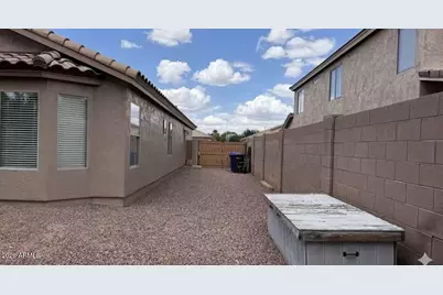 243 W Raven Drive, Chandler, AZ 85286 - Photo 35