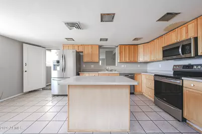 800 W 12th Street, Tempe, AZ 85281 - Photo 9