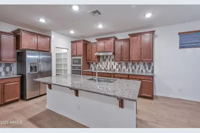 29507 N 113th Lane, Peoria, AZ 85383 - Photo 7