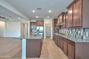 29507 N 113th Ln, Peoria, AZ 85383 - Photo 11