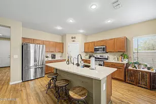 27513 N 175th Dr, Surprise, AZ 85387 - Photo 9