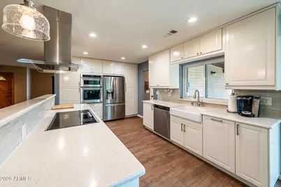 4523 E Voltaire Avenue, Phoenix, AZ 85032 - Photo 3