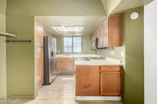 925 N College Ave, Tempe, AZ 85288 - Photo 11