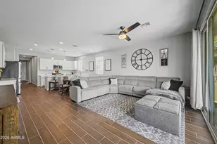 725 E Liberty Ln, Gilbert, AZ 85296 - Photo 15