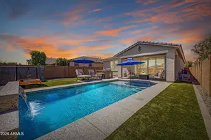725 E Liberty Ln, Gilbert, AZ 85296 - Photo 1