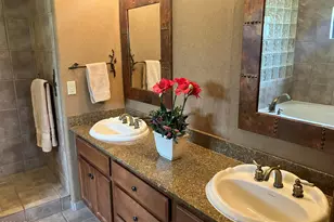36601 N Mule Train Rd, Carefree, AZ 85377 - Photo 17