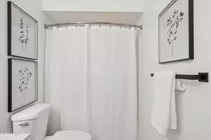 857 E Coral Gables Dr, Phoenix, AZ 85022 - Photo 25
