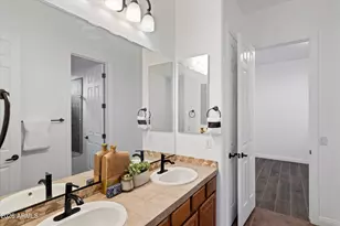 25609 N 55th Dr, Phoenix, AZ 85083 - Photo 41