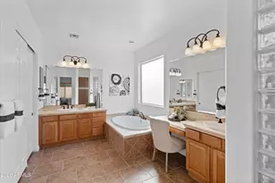 25609 N 55th Dr, Phoenix, AZ 85083 - Photo 31