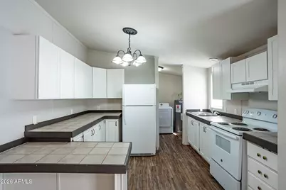 19725 E Squaw Valley Drive, Black Canyon City, AZ 85324 - Photo 9
